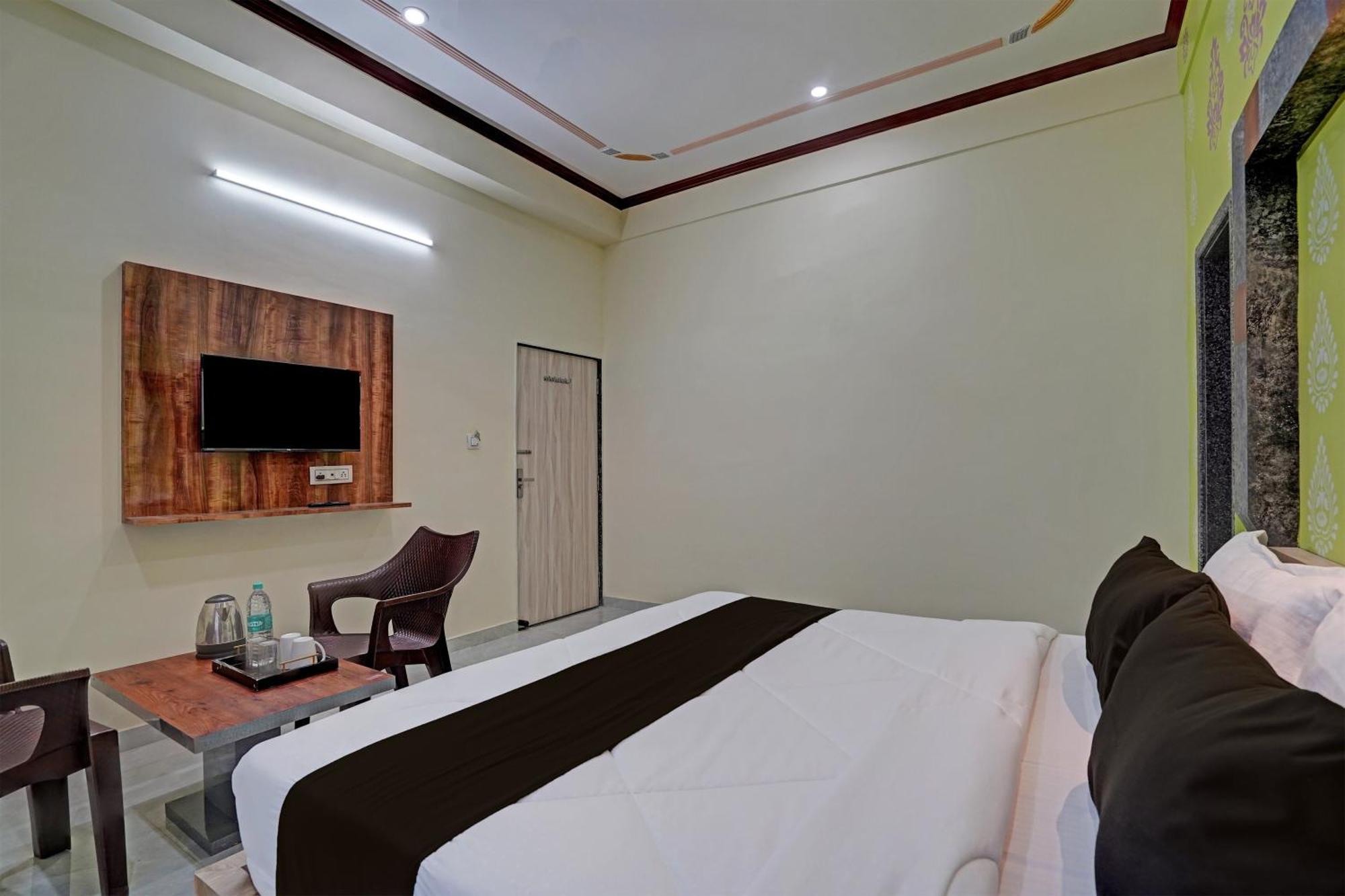Hotel O Surya Mahal Divisione di Divisione di Jaipur Esterno foto