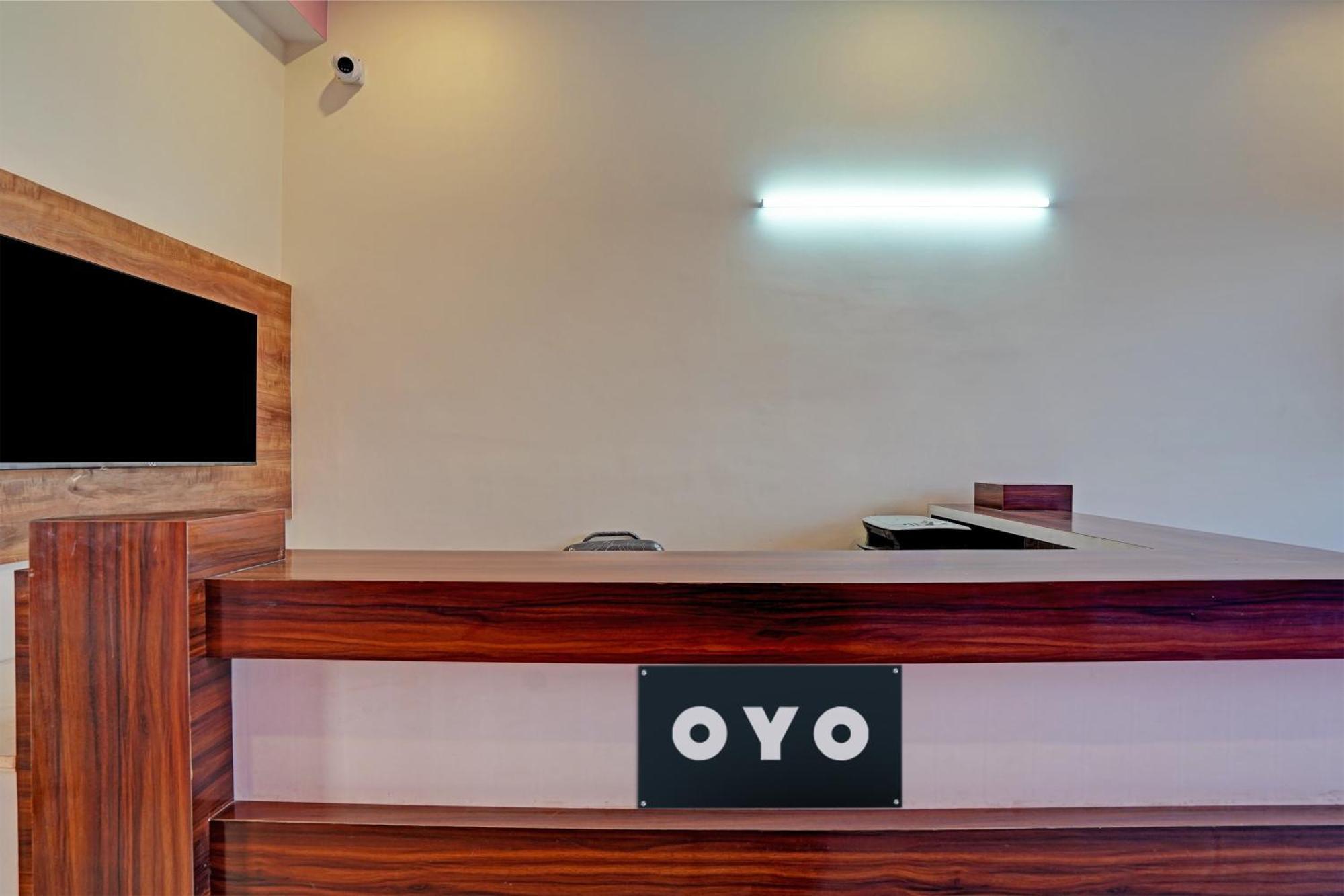 Hotel O Surya Mahal Divisione di Divisione di Jaipur Esterno foto