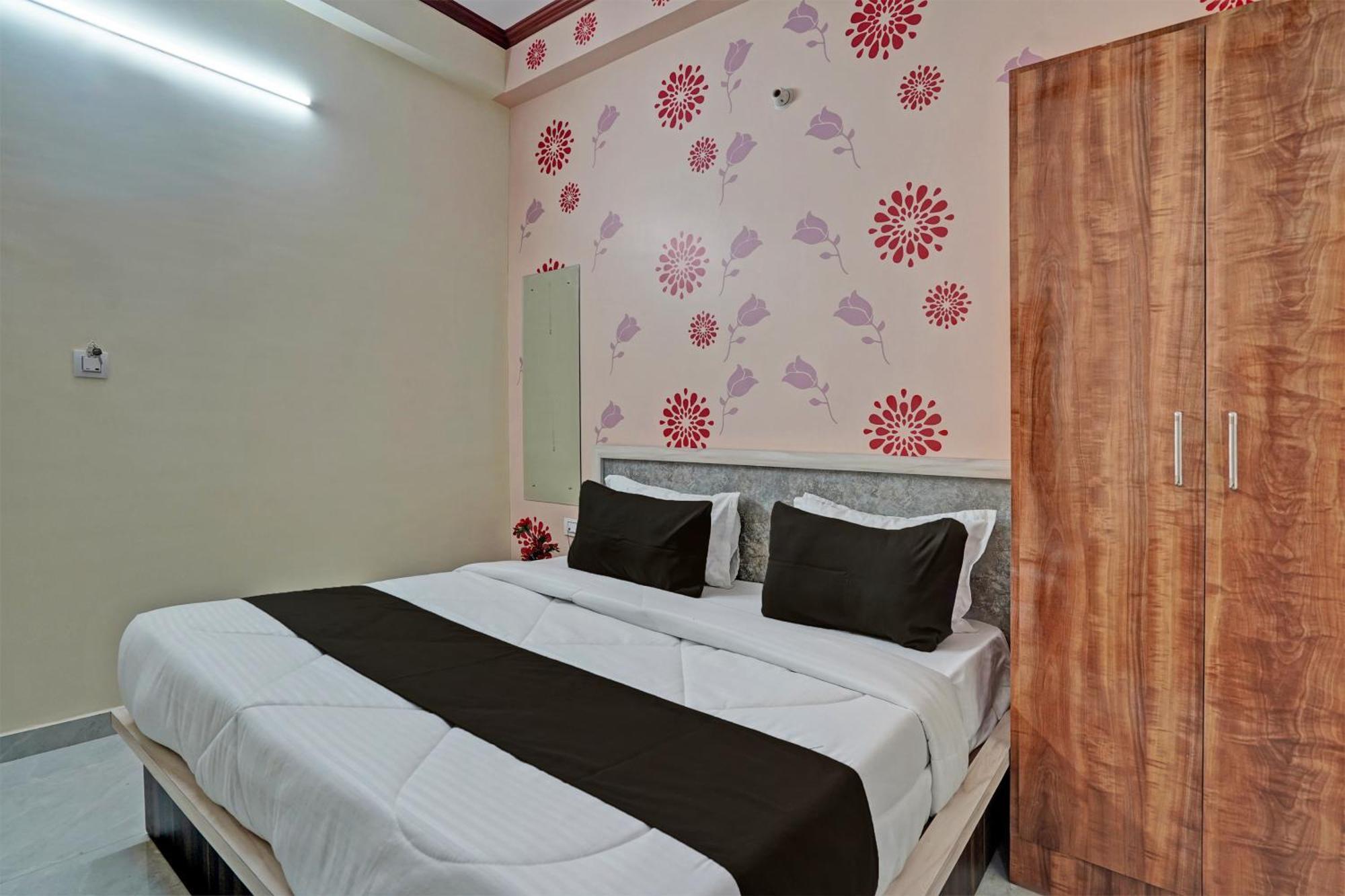 Hotel O Surya Mahal Divisione di Divisione di Jaipur Esterno foto