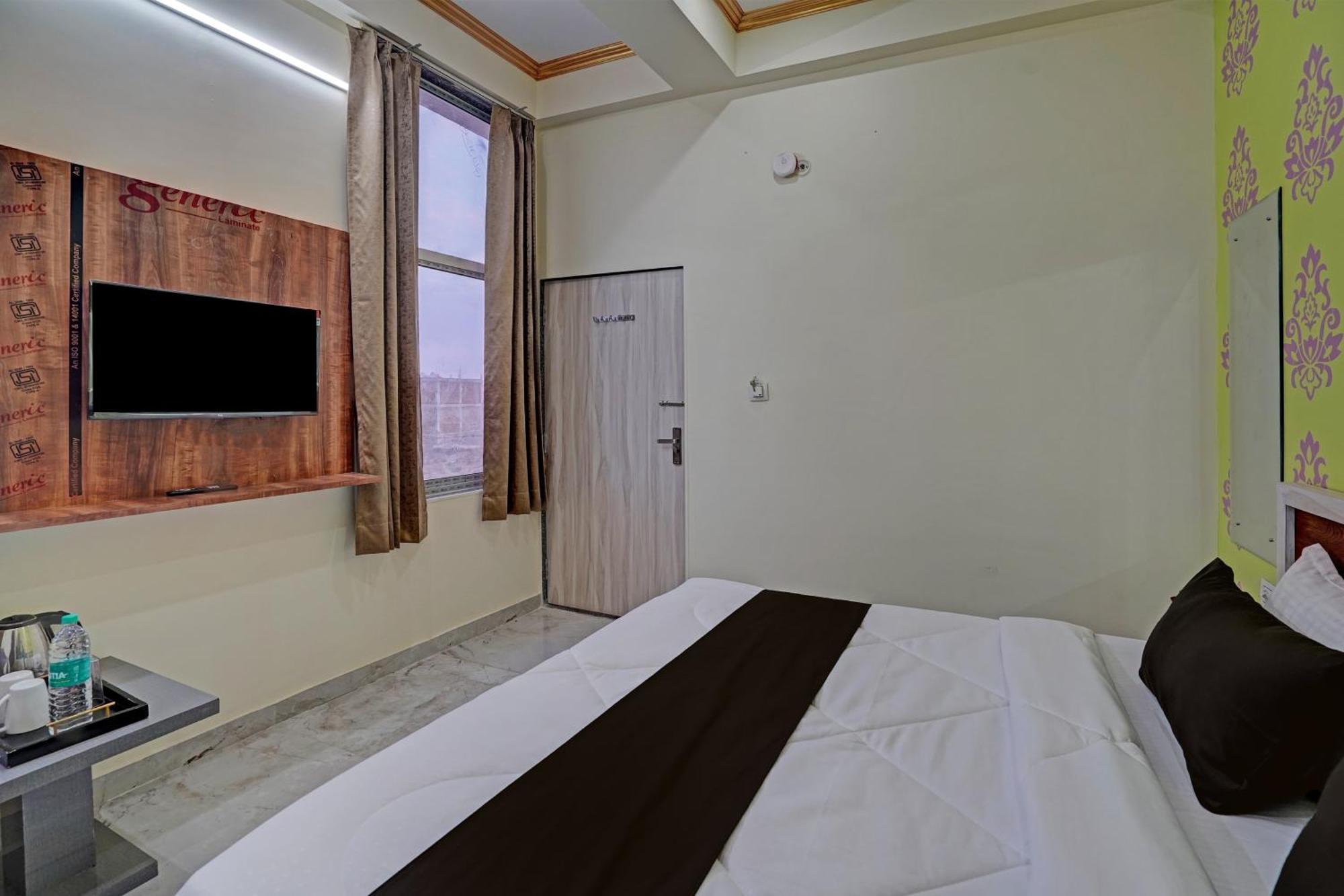Hotel O Surya Mahal Divisione di Divisione di Jaipur Esterno foto