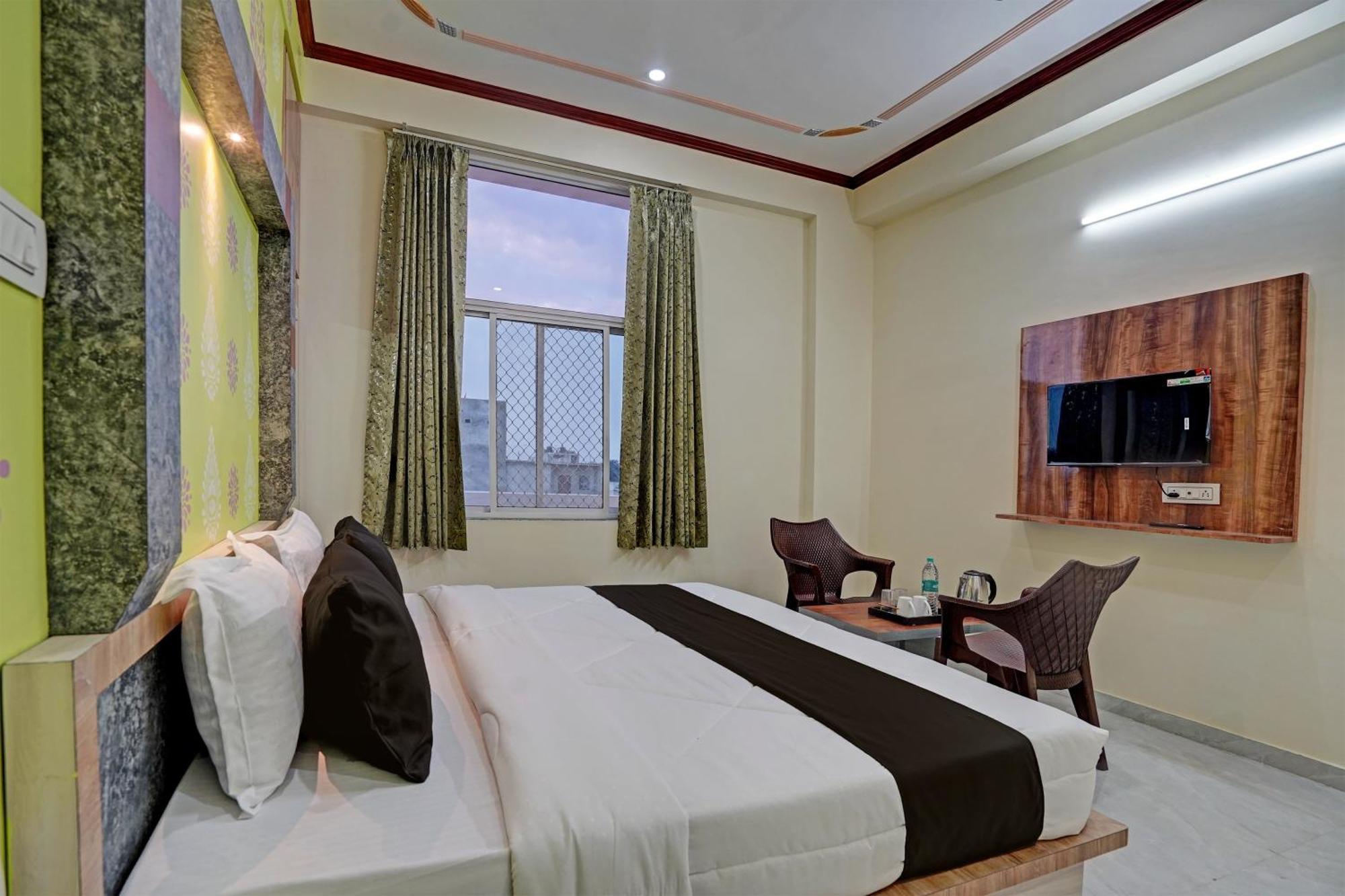 Hotel O Surya Mahal Divisione di Divisione di Jaipur Esterno foto